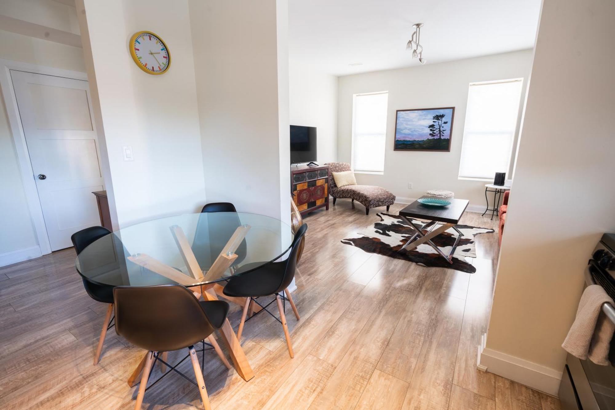 Spacious 3 Bedroom Apartment In Heart Of Niagara Thorold Buitenkant foto